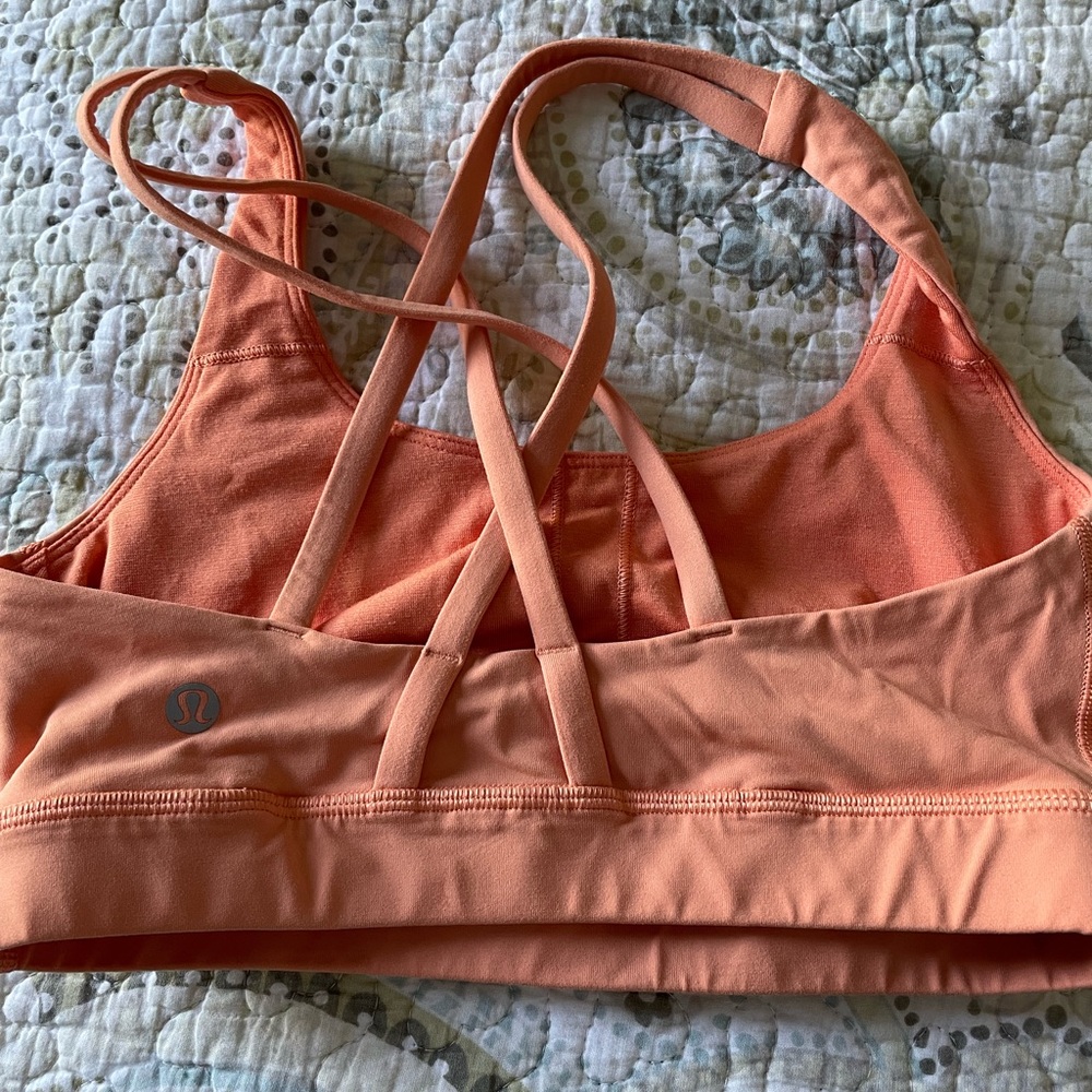 LuLu lemon sports bar size 4